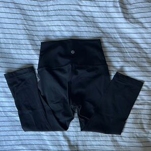 Lululemon Align Cropped Leggings, Size 2, in excellent condition!